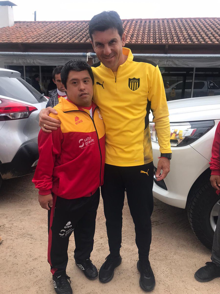 Mauricio Larriera Dibarboure tweet media