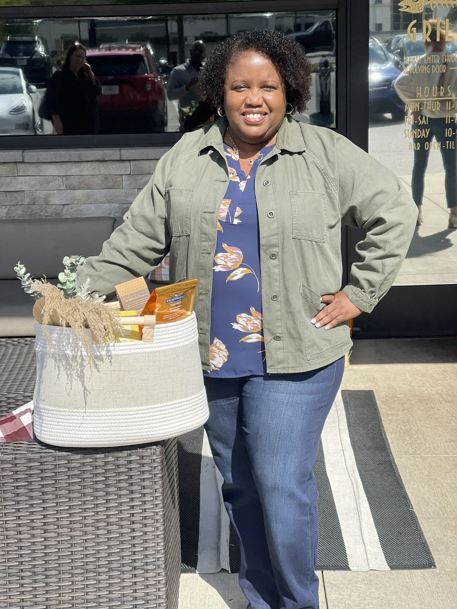 Jerome_Huff6125's tweet photo. We will miss our colleague @debdevh as she will be transitioning to another wonderful educational path. We love you Devonne! ❤️ @FreedomByDesig_ @jeffcastle64 @GaImprovement https://t.co/2NPq3Bpisj