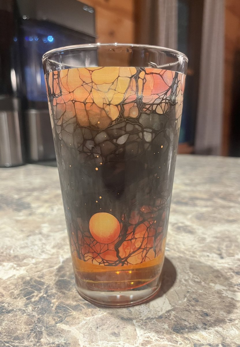 I’m just sitting back and relaxing with an adult beverage in one of my new autumn pint glasses designed by @traceyLtaylor! Cheers! 🍻