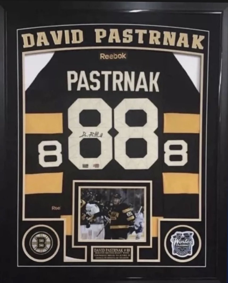 CHECK OUT…2016 #Autographed & Custom Framed #DavidPastrnak Authentic #Boston #Bruins #WinterClassic Jersey (YSMS/COA & #Pastrnak Hologram) 🍝🍝🍝

ebay.com/itm/3949479960…

#NHLBruins #Pasta #BruinsNation #HockeyTwitter #Memorabilia #BOSvsSJS #NHLFaceOff #NHL #NHLStats #NHL24