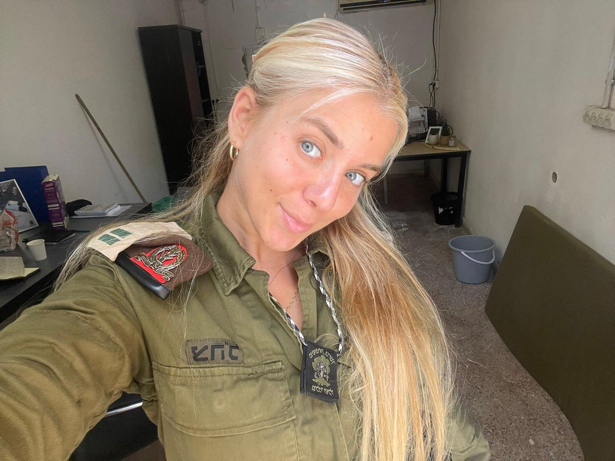 GonenYonatan's tweet image. "They tell me I'm a hero, but I'm only a 20-year-old girl"

This is an inspiring heroic story:

Lieutenant Ilan, a 20-year-old operations officer in the Golani Brigade, was at a military base near Gaza border when the Palestinian terror attack began. Under fire, she left the