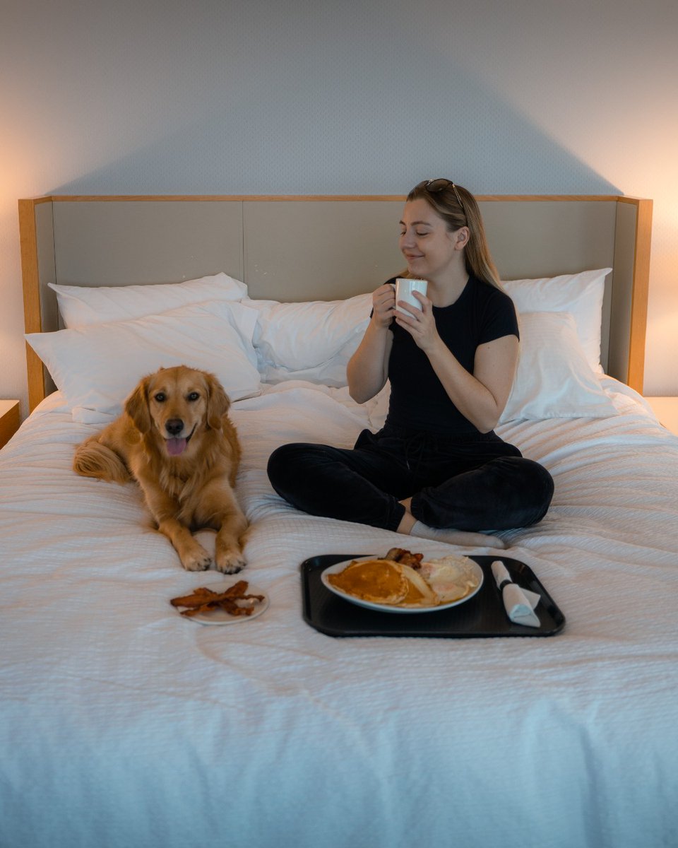 coasthotels's tweet photo. It's that Friday feeling, and we've got all the cozy vibes you need to kickstart your weekend! What's your Friday flavor? Drop an emoji in the comments to let us know!
#Refreshinglylocal #Noplacelikecoast #Coasthotels https://t.co/YhwLWXHZAg