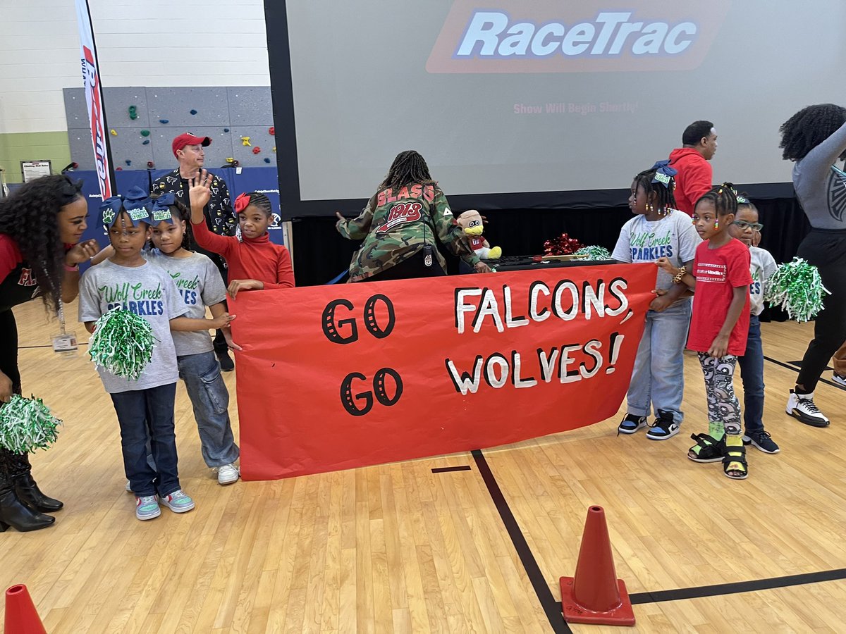 Falcons Friday at <a href="/RES_Royals/">Renaissance Elem.</a> and <a href="/WolfCreekWolves/">Wolf Creek ES</a> 

#FCSnews  #RISEUP