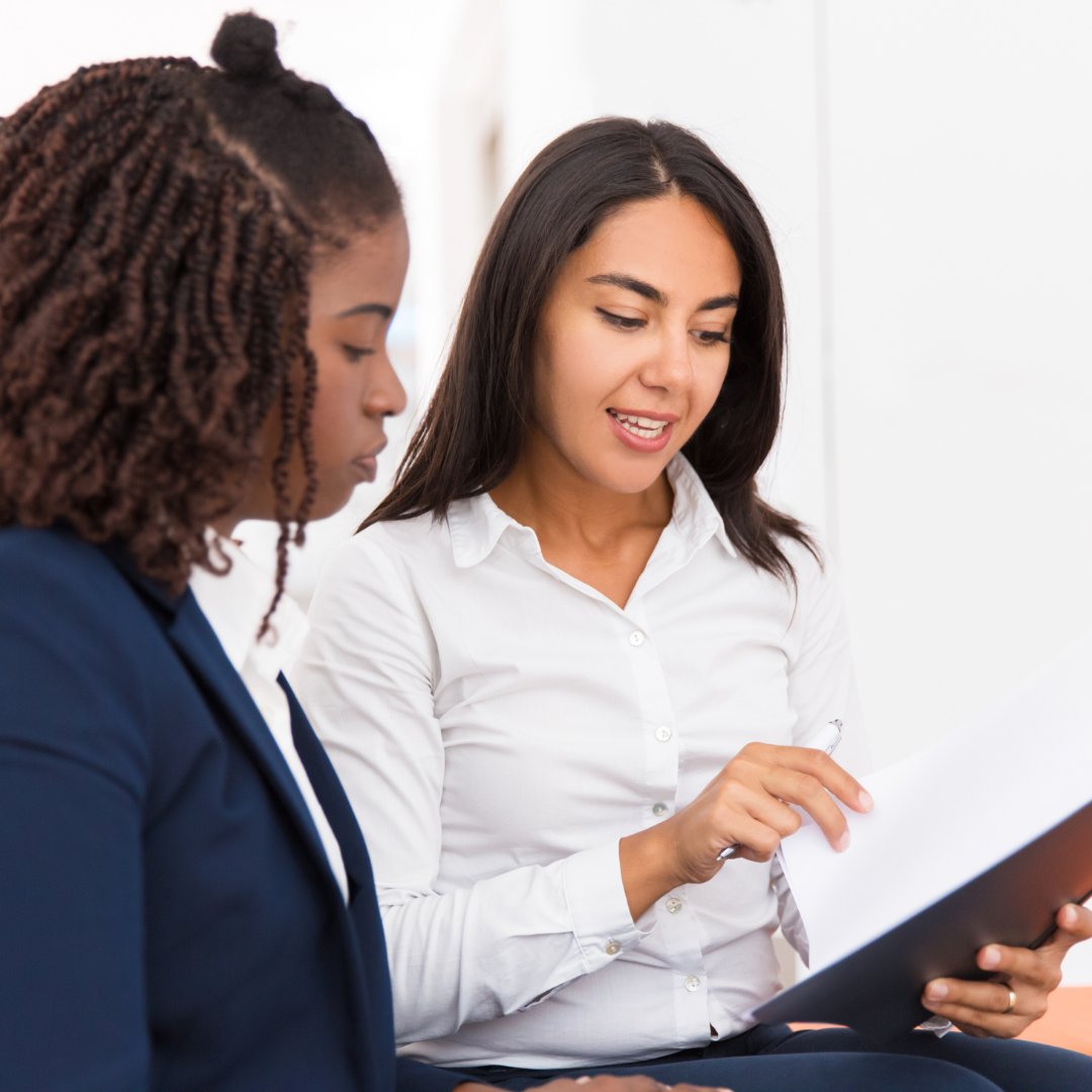 SDavisLG's tweet photo. Our General Counsel Service offers you a trusted legal partner, standing by to support your growth journey. Reach out today to explore how our retainer package can benefit your business! 

#InsightsUnveiled #BusinessAudit #EmbracingClarity #PathToSuccess #AuditFindings https://t.co/ArZHpS0iHz