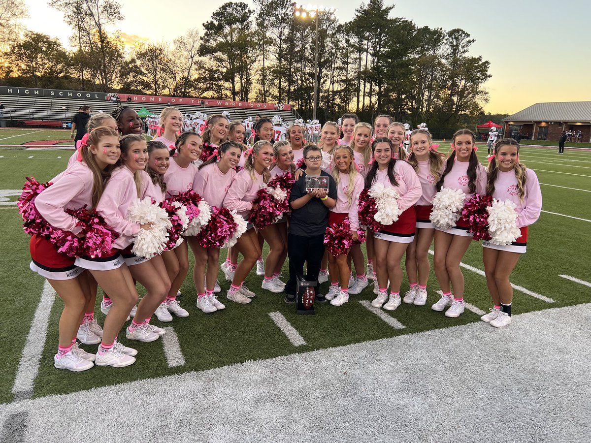 CHS_Warriors's tweet photo. What a great fan of the week! Stevie Eifert from RM Moore had a great time with us. Even got to meet former Warrior great AJ, Swann, and flip the coin for the game! https://t.co/D4WilW8D35