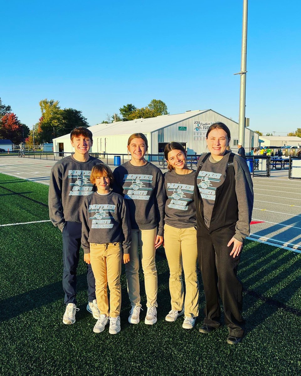My sincerest THANK YOU to this crew who helped me all season long! Thank you, Ava, for your 3 years of service. Happy senior night to Alex and Ava!!