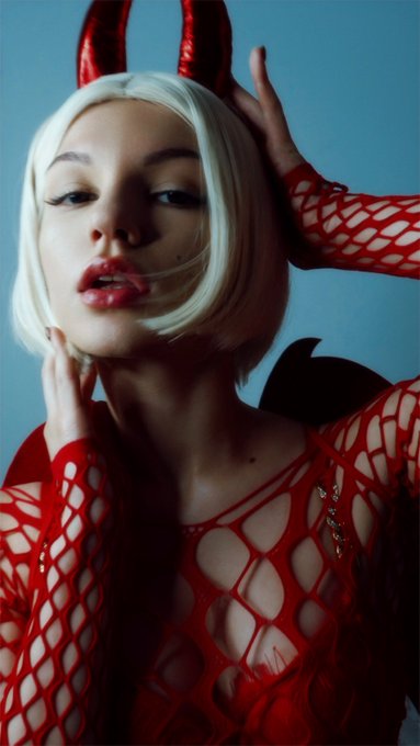 🩸🩸🩸 https://t.co/TKaEVKKy08