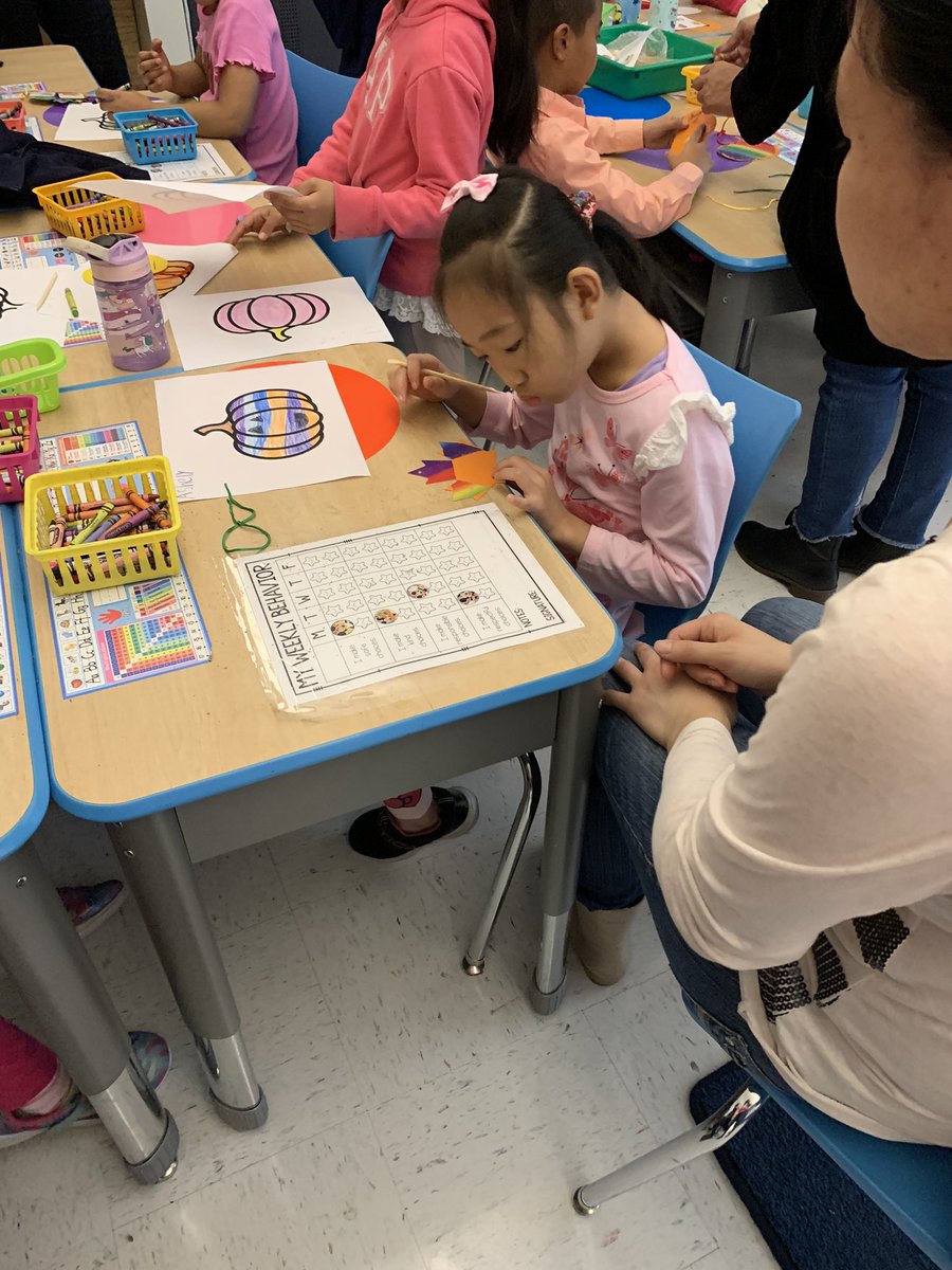 Our first Family Friday was a huge success! #buildingcommunity <a href="/CECDistrict20/">Community Education Council 20</a> <a href="/DOEChancellor/">Chancellor Kamar H. Samuels</a> <a href="/pretto_david/">Dr. David Pretto</a>