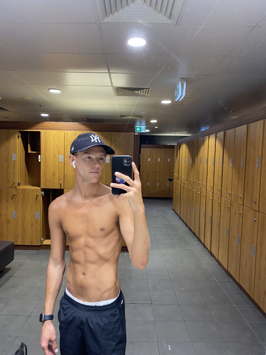 calmarcus's tweet photo. Gym 🏋🏼‍♂️ https://t.co/dwJqzwQBOc