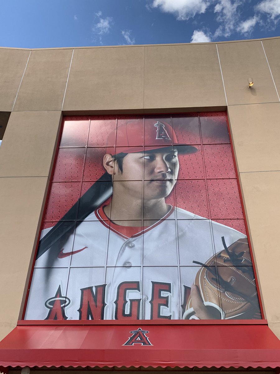 worldtrip88's tweet photo. アメリカ🇺🇸  inロサンゼルス

ロサンゼルスに来たら大谷翔平選手を見ないと帰れないでしょ🏃‍♂️
まさかの欠場でした、、、
日本人の方もたくさんいて最高に楽しかった
#ロサンゼルス #エンゼルス #大谷翔平 https://t.co/NEyxULXcRY