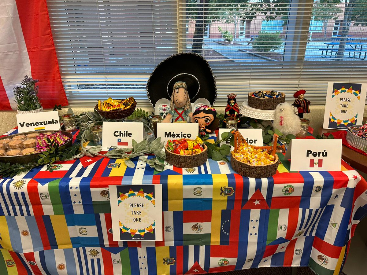AngelesmMaribel's tweet photo. Hi friends, it was a pleasure sharing with @winecoffelem staff a variety of sweets celebrating our Hispanic Heritage  from Venezuela, Chile, Puerto Rico, Colombia, Ecuador, México and Peru. @ParticipateLrng #UnitingOurWorld https://t.co/exZvxcQA3X