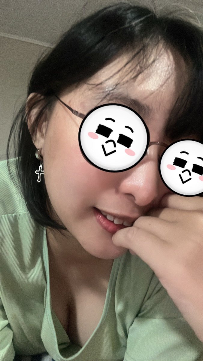 太晚睡了～晚點回家曬太陽😬