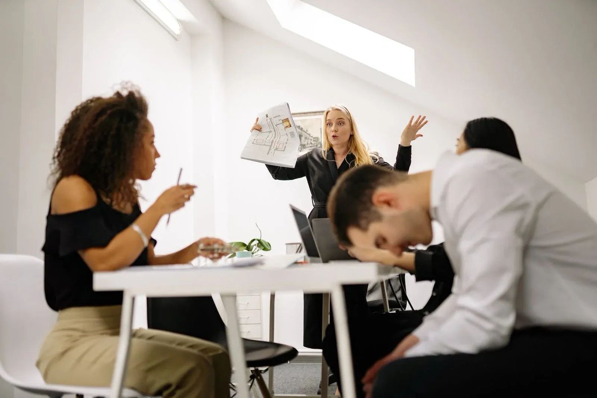 DTNEtiquette's tweet photo. People talking over each other just to make their point presents nothing more than a cacophony of noise...listen more, interrupt less! ~ #DTN #BeMindful #StopInterrupting #ListenUp https://t.co/BqPNRhSnOT