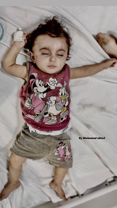 AllahGreatQuran's tweet photo. Praise be to Allah, the little girl Sham Abu Shaqfa is fine, but please keep praying for her and for all the injured souls. https://t.co/RGyCmI9Hb4