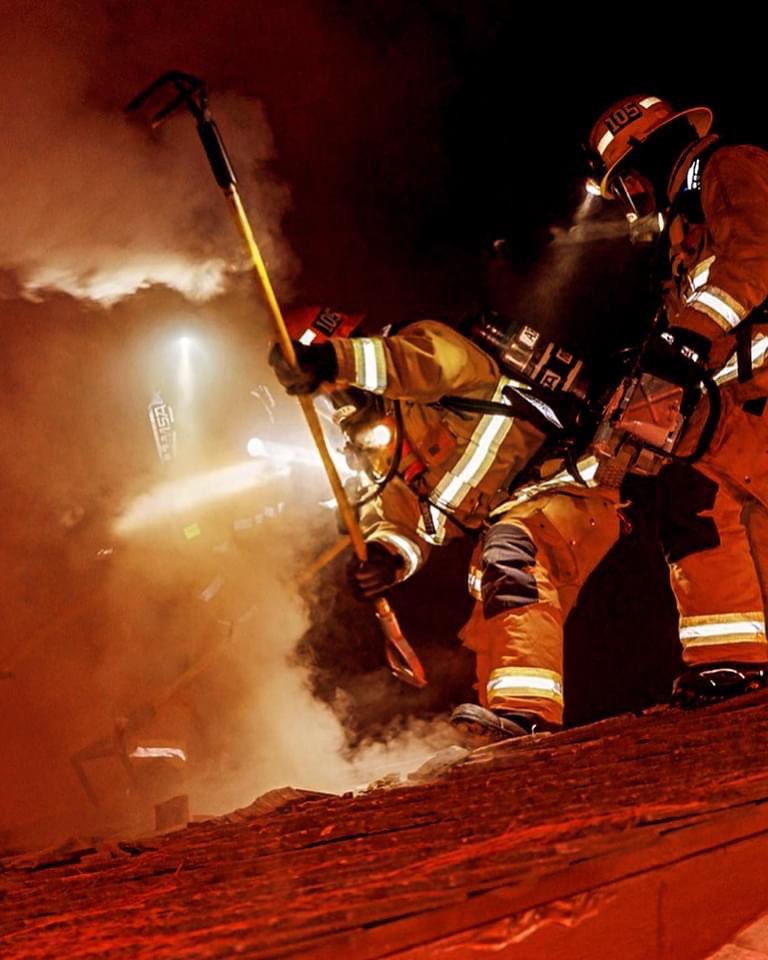 ArcadiaFireDept's tweet photo. 10/17/23-10:30pm House fire 1200-block of Encino Ave. Crews found an attic &amp; exterior fire to the rear of the home. Interior fire attack w/ vertical vent contained the fire to the attic w/ some smoke damage to the living space. No injuries to civilians or fire personnel reported. https://t.co/7vRkGSfmdf