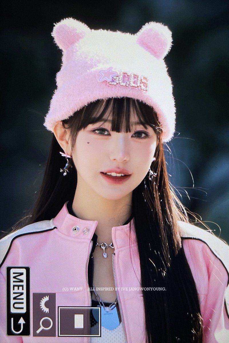 wonyofolder's tweet photo. wonyoung’s heart mole 🥹 https://t.co/Qh2i5laaK1