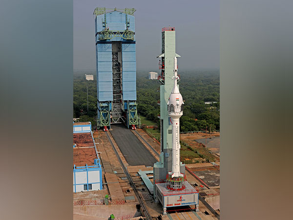 thehawk.in/posts/test-veh…

Test vehicle issue fixed, reattempt at 10 am, says ISRO

#GaganyaanMission #ISROUncrewedTest #CrewEscapeSystem #ISROAchievements #SpaceExploration