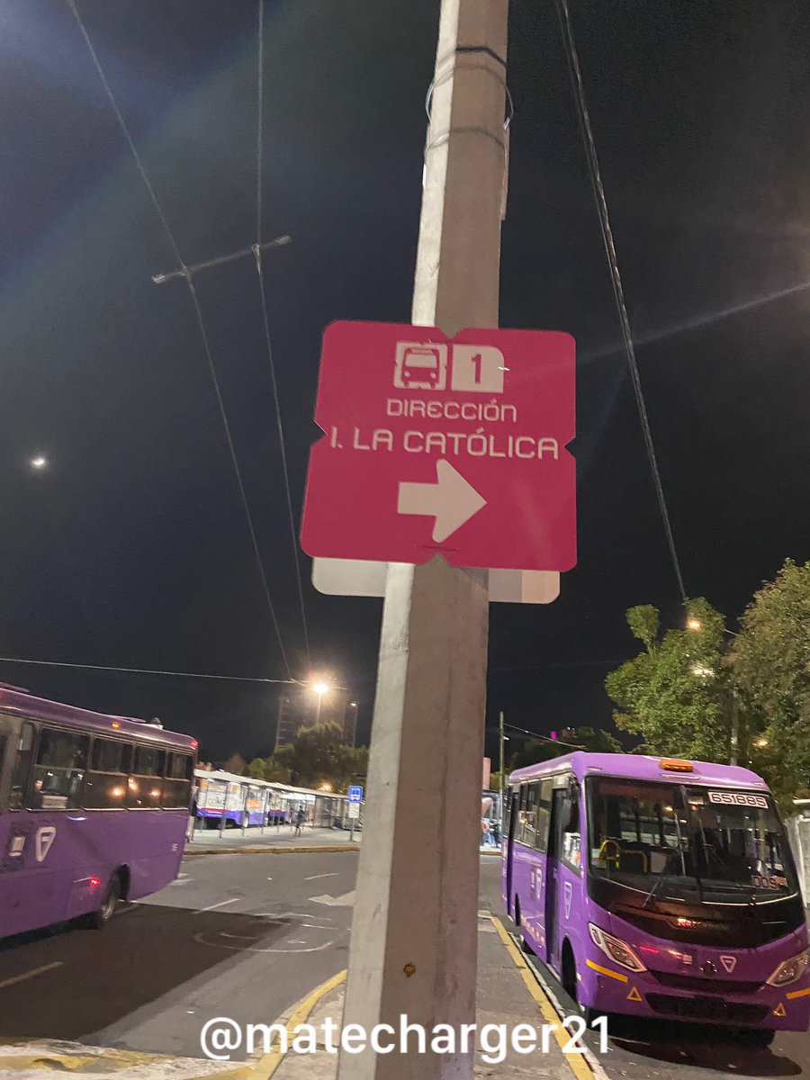 matecharger21's tweet photo. Ojito que en el #CETRAMchapultepec ya se nota la preparación para el cierre del 2º tramo de @LaNuevaL1 y prueba de ello es que ya inició la señalización.
Ccp. @SntVTC @Bitacora_Transp @MetroCDMX
En los próximos días supongo que iniciarán noticias. https://t.co/P7t7hGT8EU