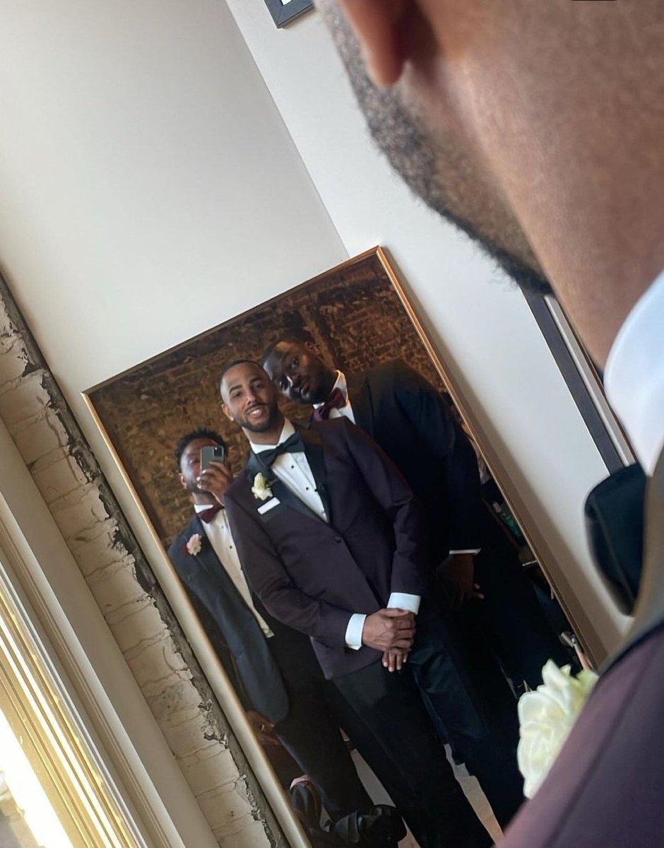 Black. Male. Doctors.
that love and support one another!

Love my bros!
#RealHouseHusbandsOfMeharry