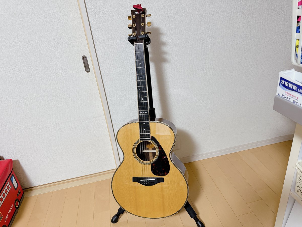 babochan2022's tweet photo. 明日は月1のレッスンなのにずっとライブに行っていたから全然練習していない😱
慌てて復習してる😅
明日から新しい課題曲(ももクロ曲)も始める予定だから頑張ります(*•̀ㅂ•́)و✧
#YAMAHA
#LJ36 https://t.co/YPhLdEUNue