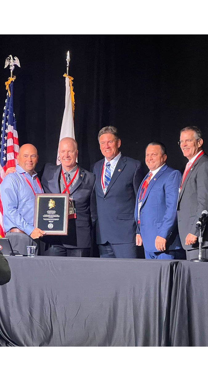 Marin County Fire tweet media