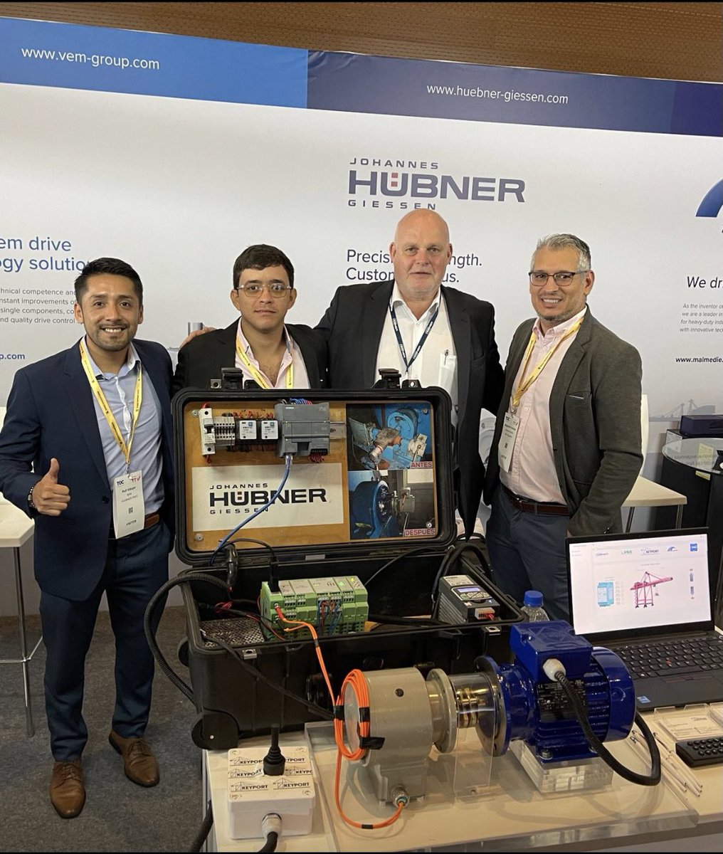 Alex_Inzunza's tweet image. Llego a su fin la exhibición de tecnología para gruas más importante de Latinoamérica; y desde acá, también movimos México; tuve la oportunidad de reunirme con clientes de Mexico y mostrarles las novedades en el mercado. Siguiente año, Panamá de nuevo 😎
#TOCAmericas