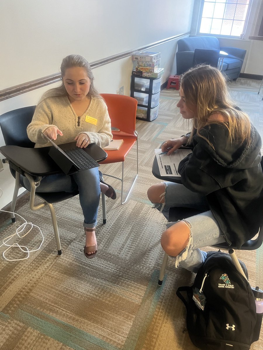ccu_SAAS's tweet photo. Advising Days ✅

Thank you @ccu_advising for taking the time to meet with our student-athletes and plan for the spring semester! 

Consider spring advising holds LIFTED 👏 #priorityregistration #studentathlete #advising https://t.co/d3Vd1E0q0f