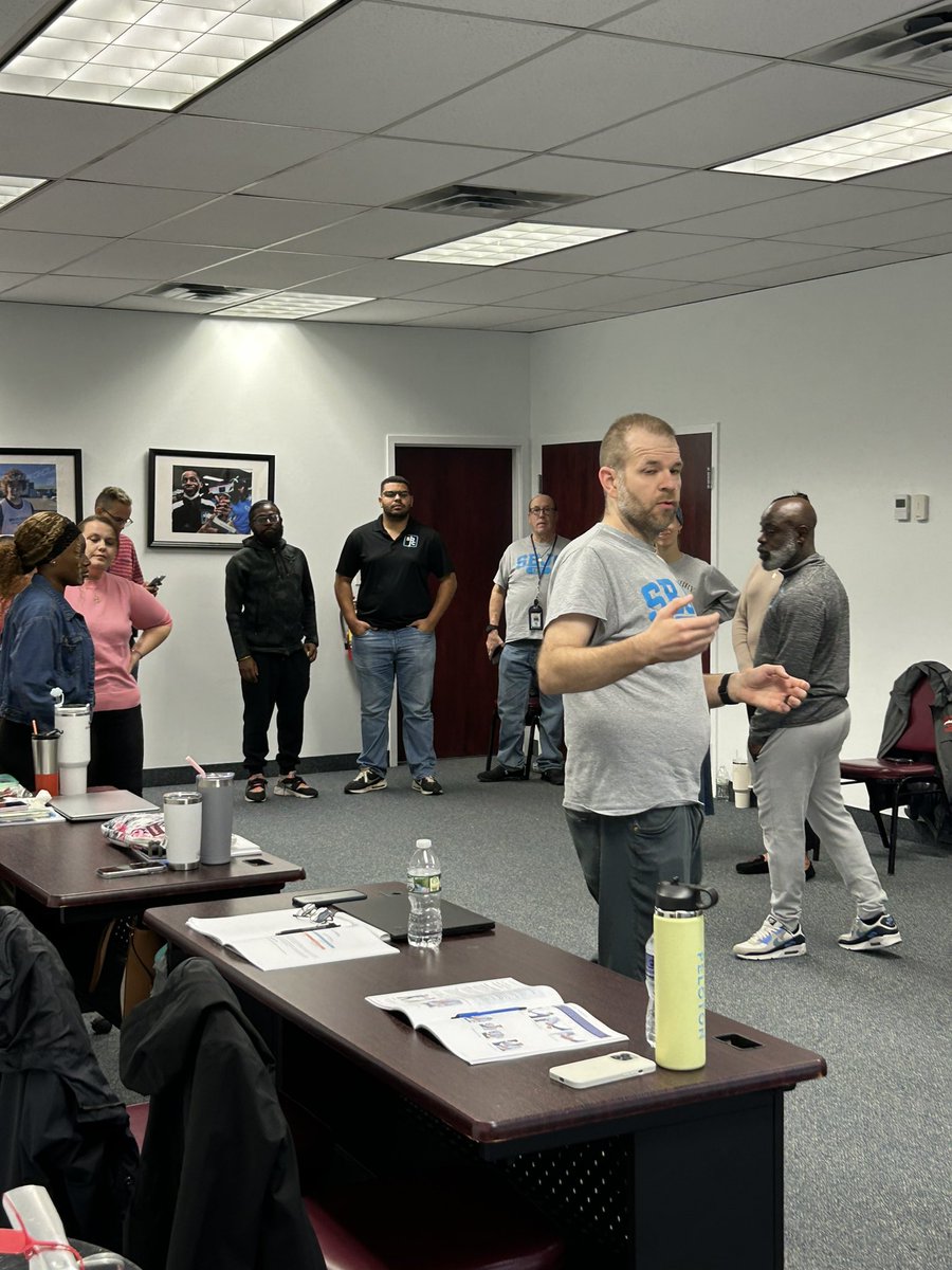 Dr. Michael Kuchar tweet media