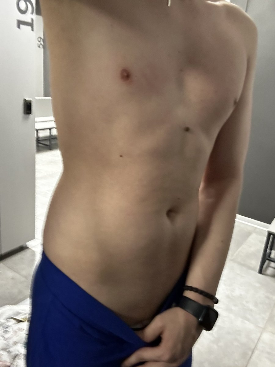 HorncatAd's tweet photo. Some gym progress I guess https://t.co/ogs195gxwN