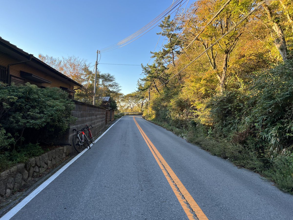 hiroshi0273's tweet photo. 今日の朝5時半の六甲山は7度⛰️
#六甲山
#兵庫医科大学
#西宮回生病院
#大阪回生病院
#整形外科
#変形性膝関節症
#スポーツ復帰
#半月板損傷
#高位脛骨骨切り術
#膝周囲骨切り術
#遠位大腿骨骨切り術
#doublelevelosteotomy
#膝
#膝の痛み
#前十字靭帯損傷
#半月板縫合 https://t.co/0NlM9uTgB0