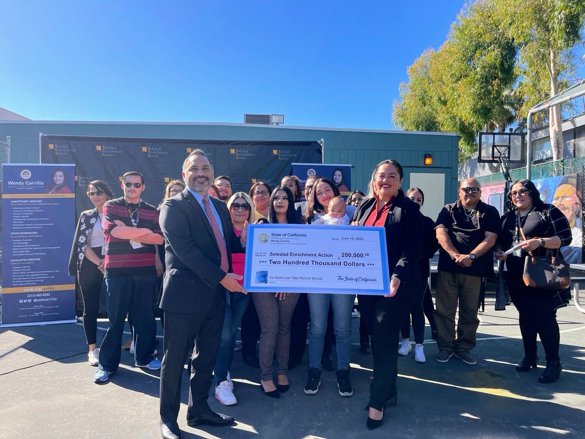 AsmCarrillo's tweet photo. Proud to secure $200k from our #CABudget for Soledad Enrichment Action for the purchase of a tattoo removal vehicle. #RestorativeJustice is about second chances, rehabilitation and service to community. 

More: https://t.co/MtQRDZQoa0 https://t.co/6RN3wioudw