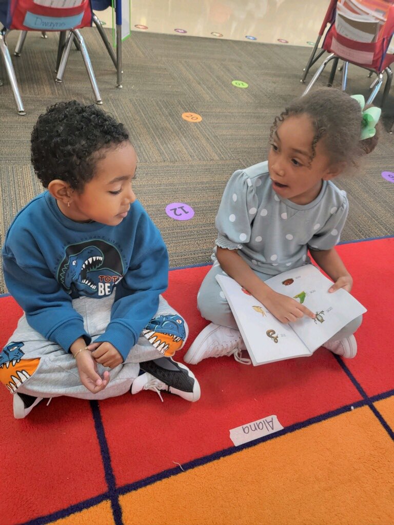 Kindergarten reading is a happy place! Letter/sound review, word chaining, and partner reading ❤️❤️ Thanks for letting me pop in today <a href="/smallen7883/">smallen</a>  <a href="/AlliRice4/">Alli Rice</a>