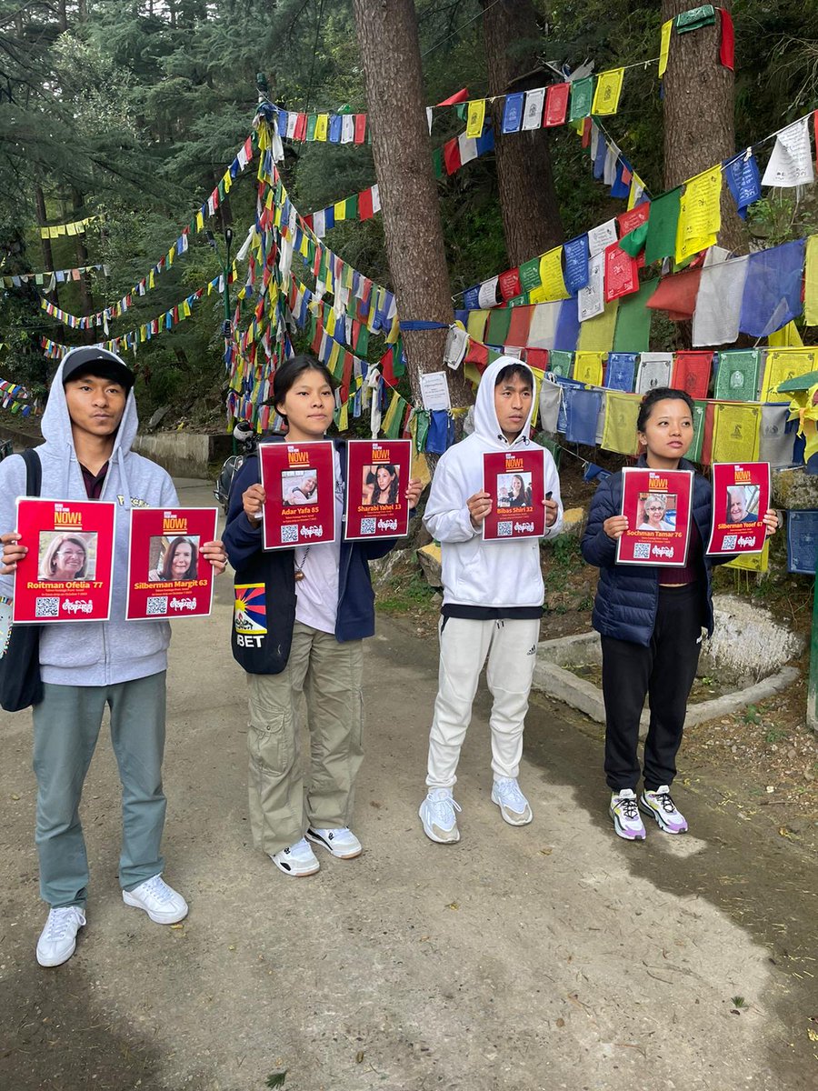 orilivny17's tweet image. Meanwhile in dharamsala
there are still people of light
#Prayforlife