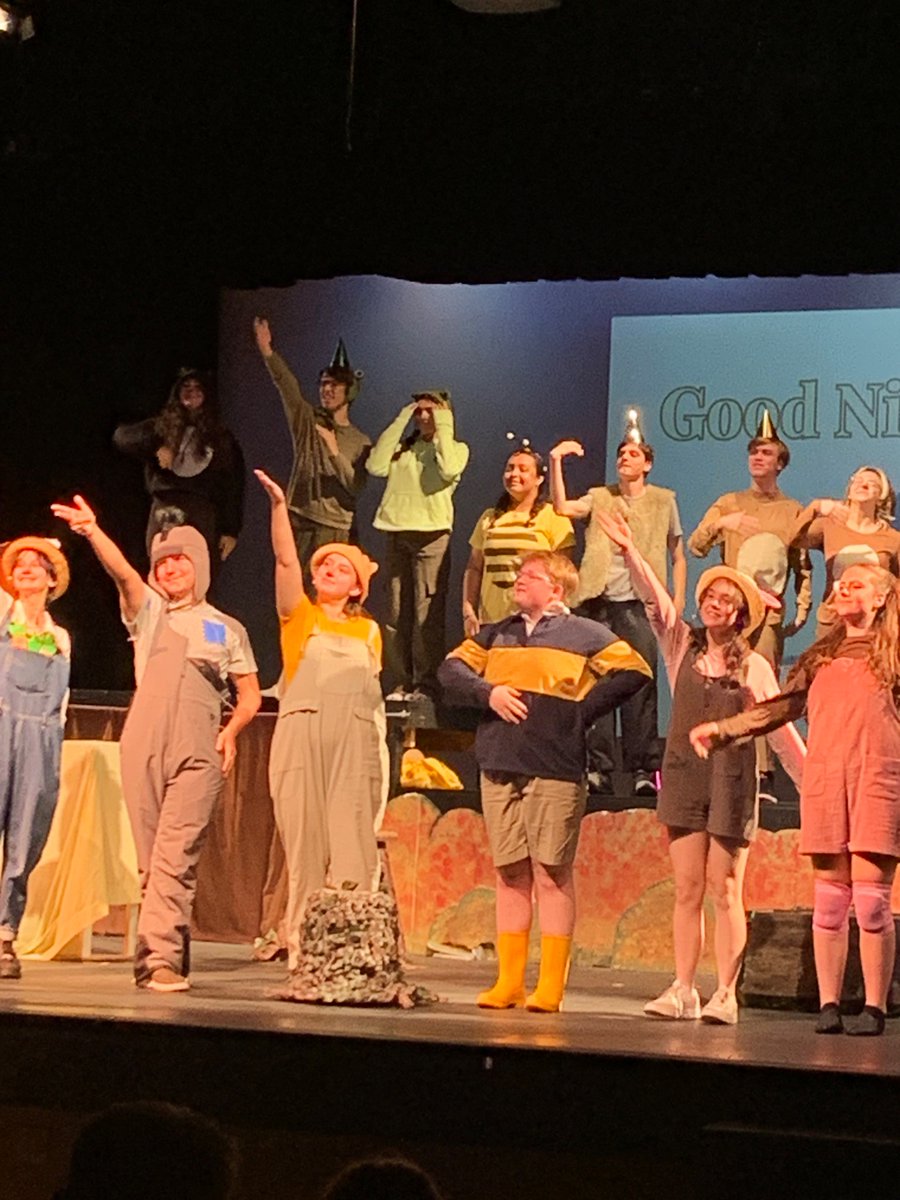 Fantastic Friday night with Winnie The Pooh! Great job to the cast, crew, and directors 👏👏 ! <a href="/MCHS_Theatre/">MCHS Theatre</a>