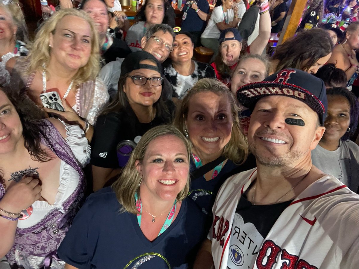 Elizabeth Nitcher tweet media