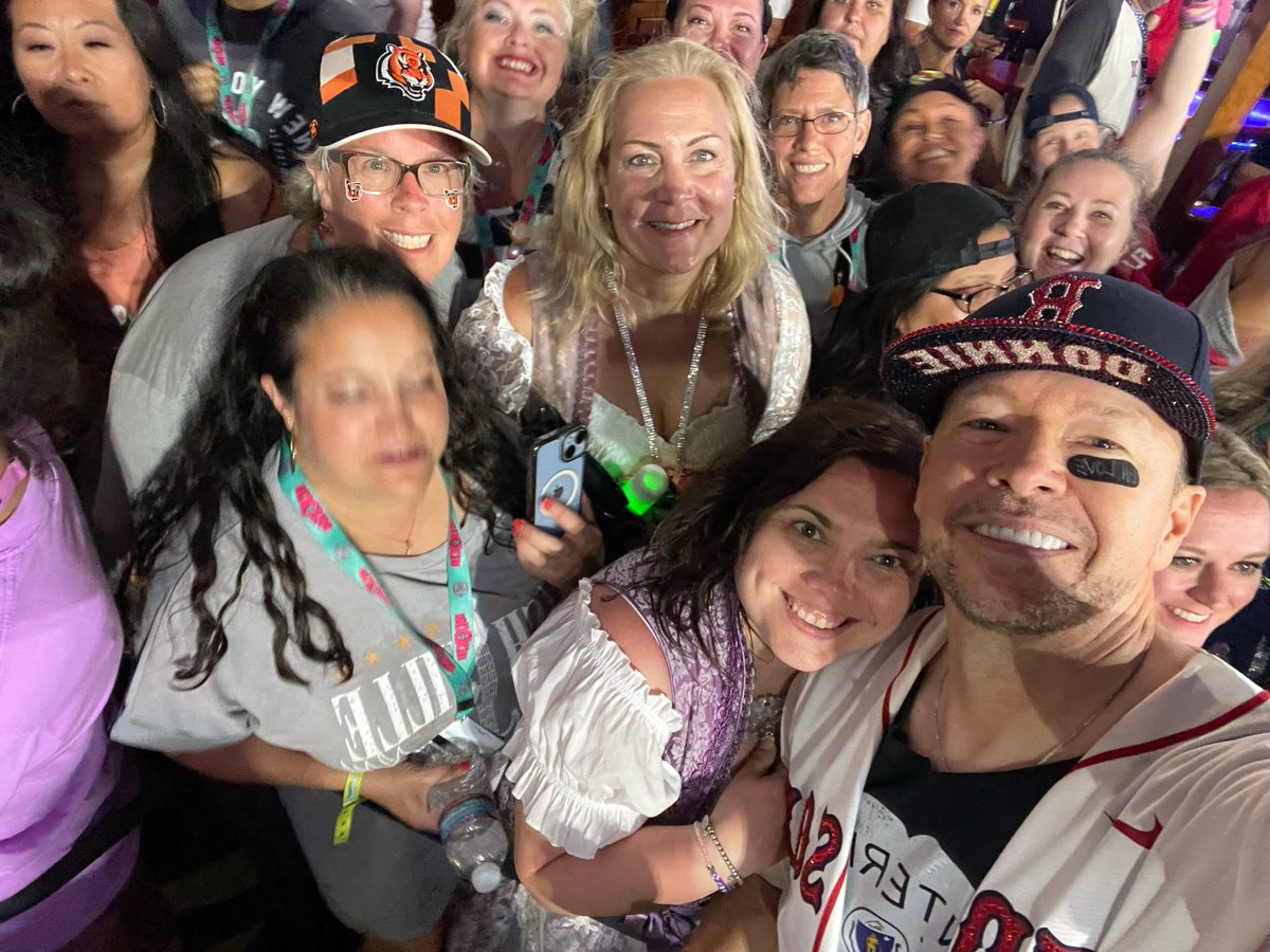 Elizabeth Nitcher tweet media