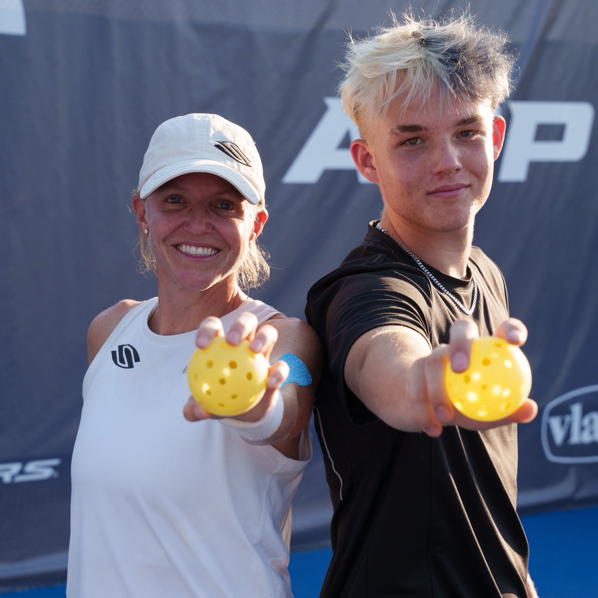 APP Tour tweet media