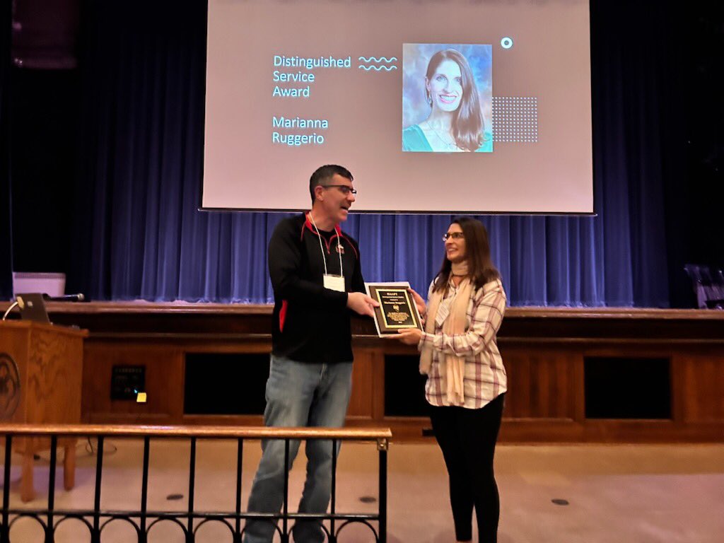 IllinoisSecAAPT's tweet photo. High School Teacher of the Year and Distinguished Service Awards Congratulations @FeineisPhysics @msruggerio https://t.co/9CWZjn1jWh