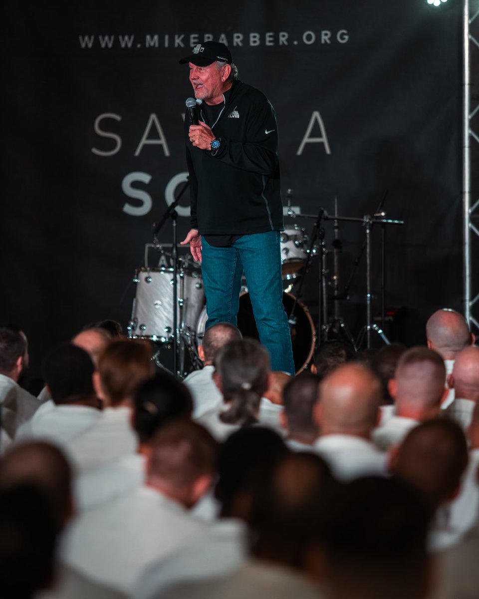 Mike Barber tweet media