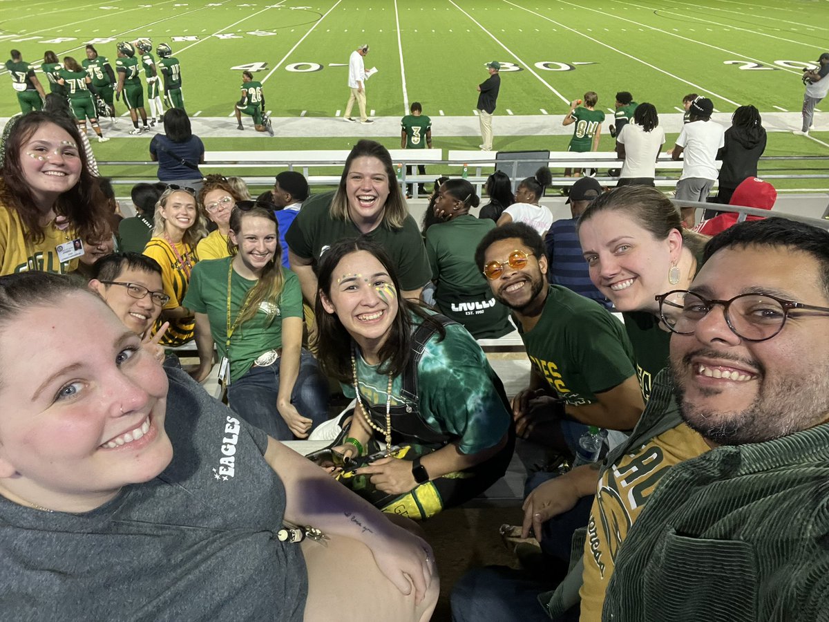 learninwithlife's tweet photo. @cyfallshs English (and some science!) is all about the eagles! 🦅🏈 #HOCO https://t.co/LmsbBsvsYF