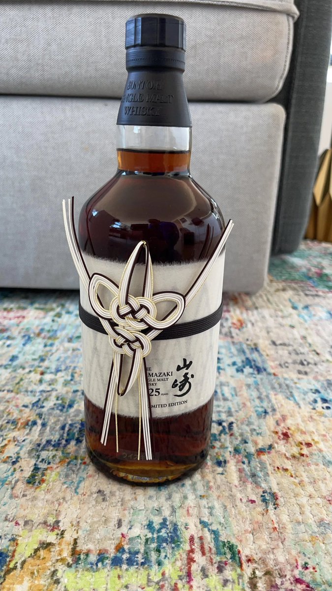 ℭ𝔞𝔪𝔢𝔯𝔬𝔫 Григорий tweet media