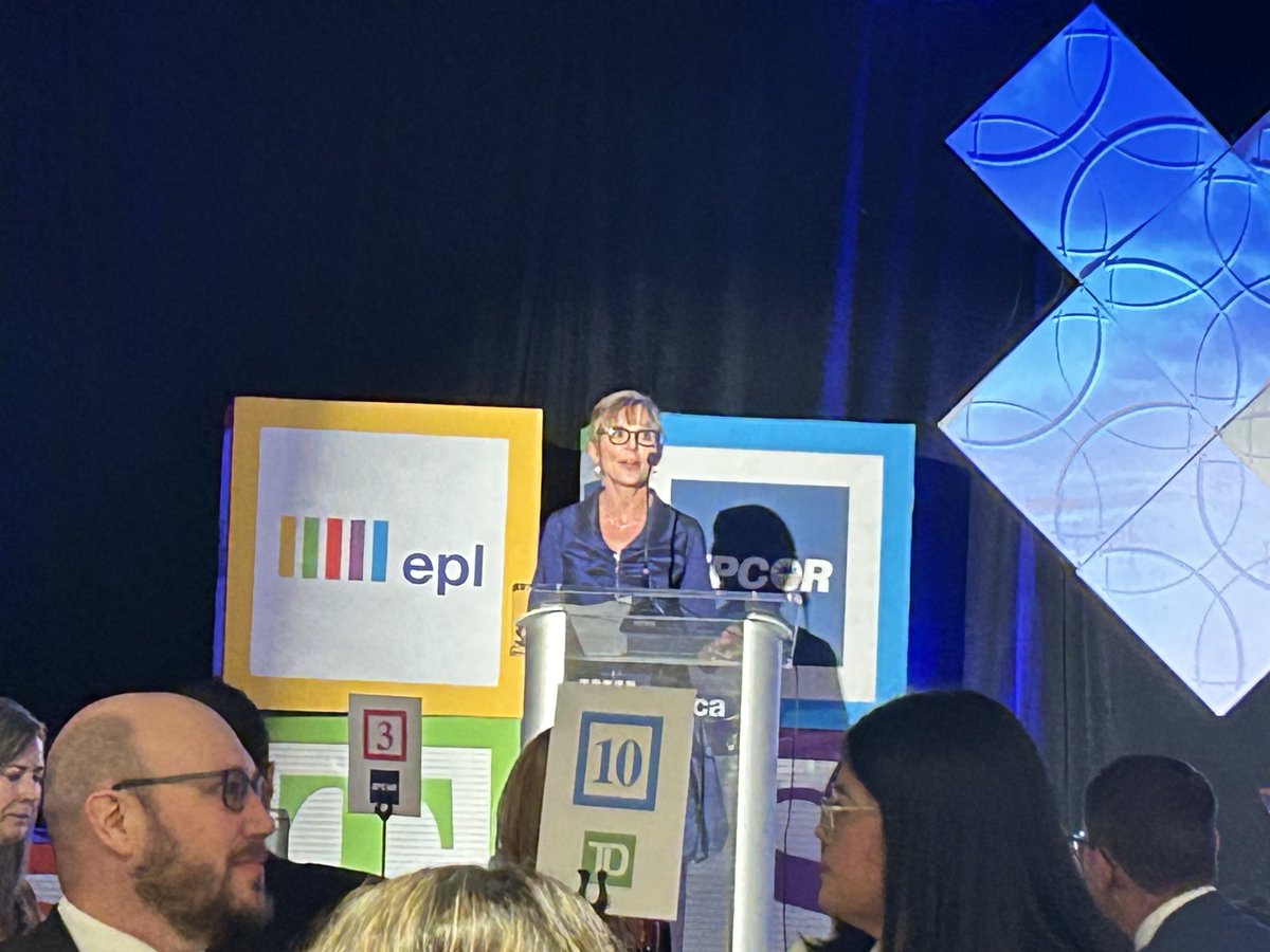 Great to be at ⁦<a href="/EPLdotCA/">epldotca</a>⁩ gala and hearing how the library innovates and makes life better for all of us from the amazing CEO ⁦<a href="/Pilarmart/">Pilar Martinez</a>⁩
