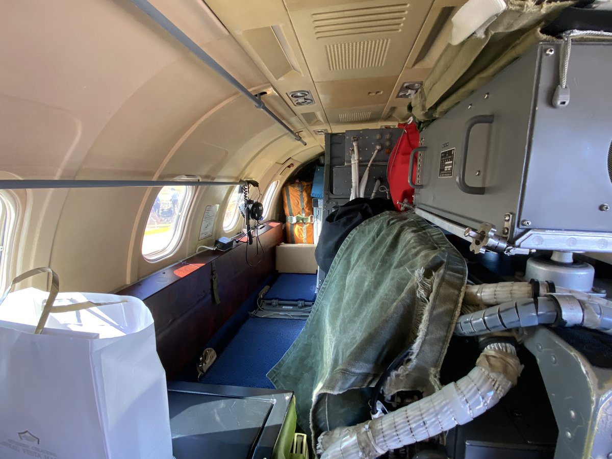 koji_orz's tweet image. U-36機内公開中！
今年の下総は大当たり！！
#下総基地 
#海上自衛隊
#u36