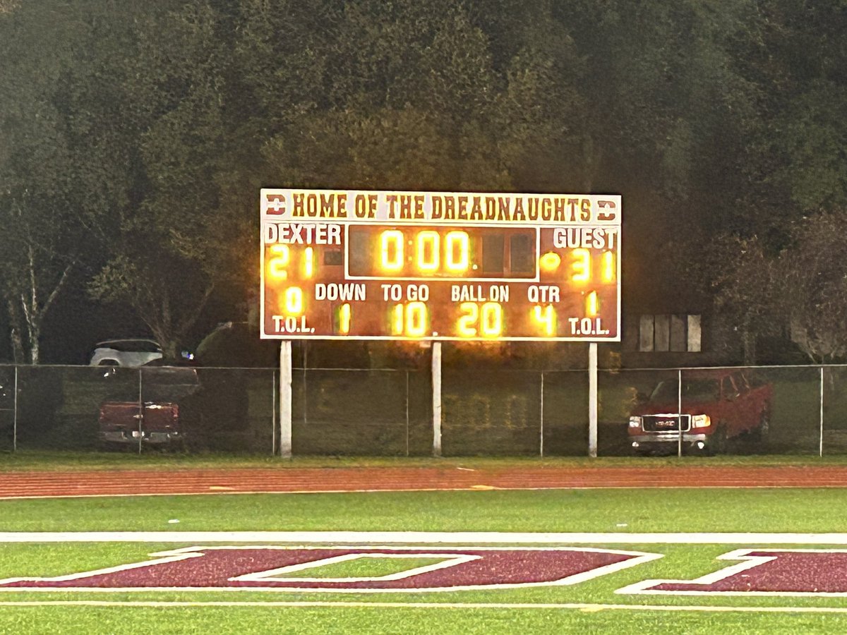 W
Revenge Tour Complete
Edwardsburg✅
Tecumseh ✅
Trenton✅
Dexter✅
SEC Champs ✅
Time for the Payoffs! 
#TheEdge