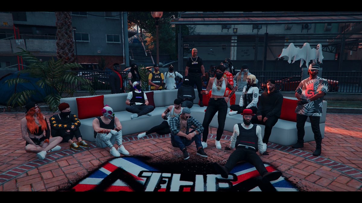 bbyruthless's tweet photo. Today was so much fun! Thank you to NoPixel Spain and the MDM for making today amazing 💜💜 https://t.co/LJGzwvimtT