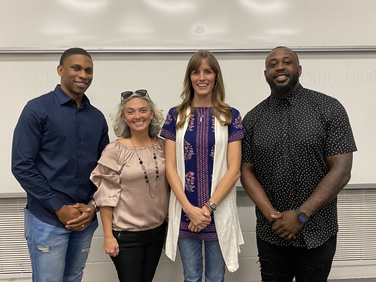 Coach_A_Martin's tweet image. Thank you to these beautiful people for coming back and sharing their stories with our team! #ISUTF #ISUXC #Homecoming #ProudtobeaTree