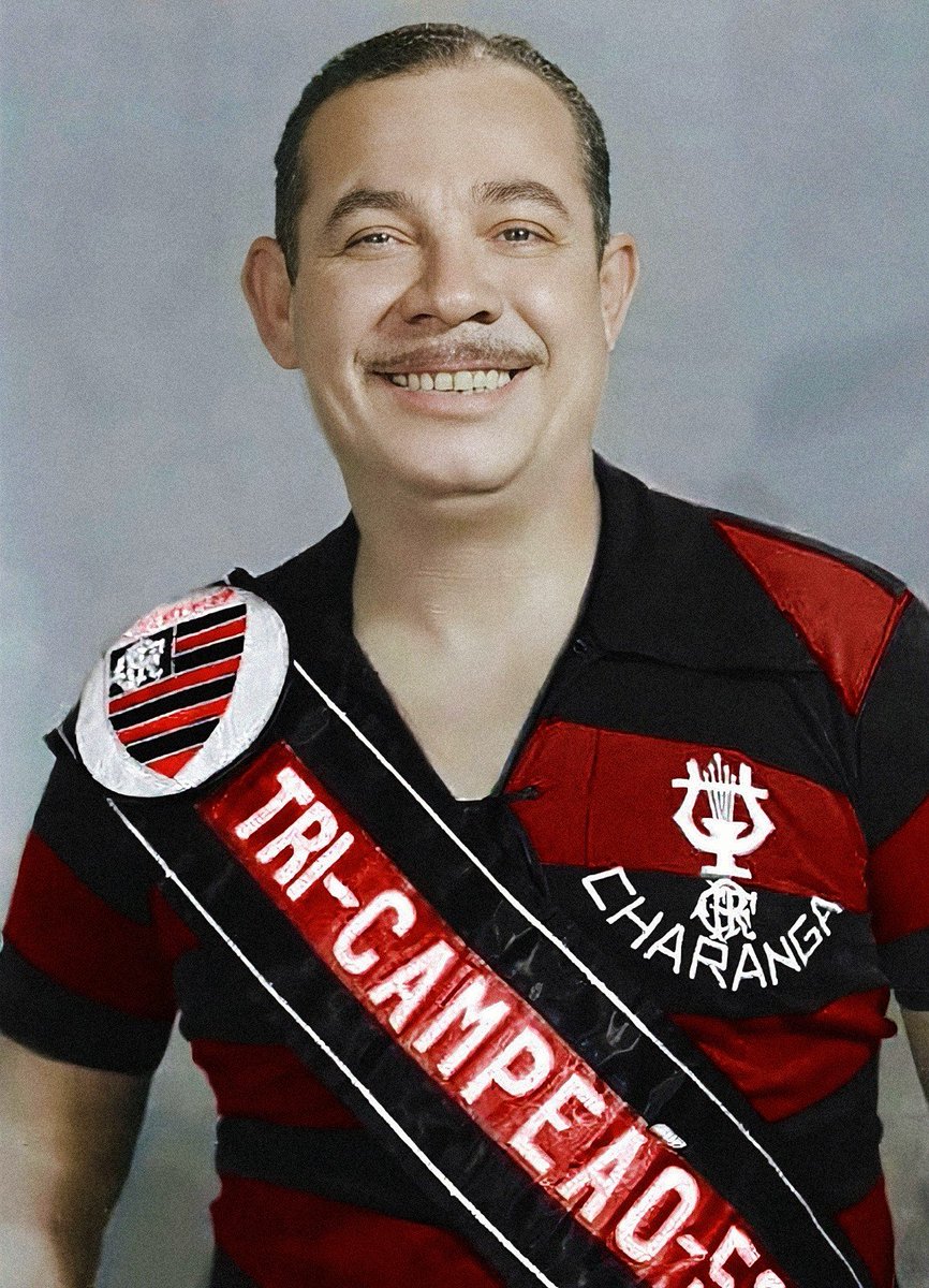 ColoriFutebol's tweet photo. Jaime de Carvalho, o criador da Charanga Rubro-negra, imagem colorida por mim, torcedor Rubro-negro siga esse perfil se gostar do trabalho
@FlaArquibanca @Miltonneves @Messi_Flaa @BrunoTorelly @AvanteCharanga #Colorizei https://t.co/uFcP08oJrA
