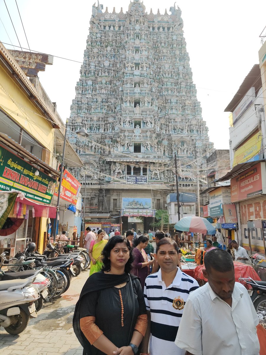 shimminextedu's tweet photo. Meenakshi temple Madurai …from the pages of history books to experiencing the sculpture, divinity and spiritual aura…

@TNTourismInfo @Santosh20039698 @HISTORY https://t.co/P2rQ0JEKyE