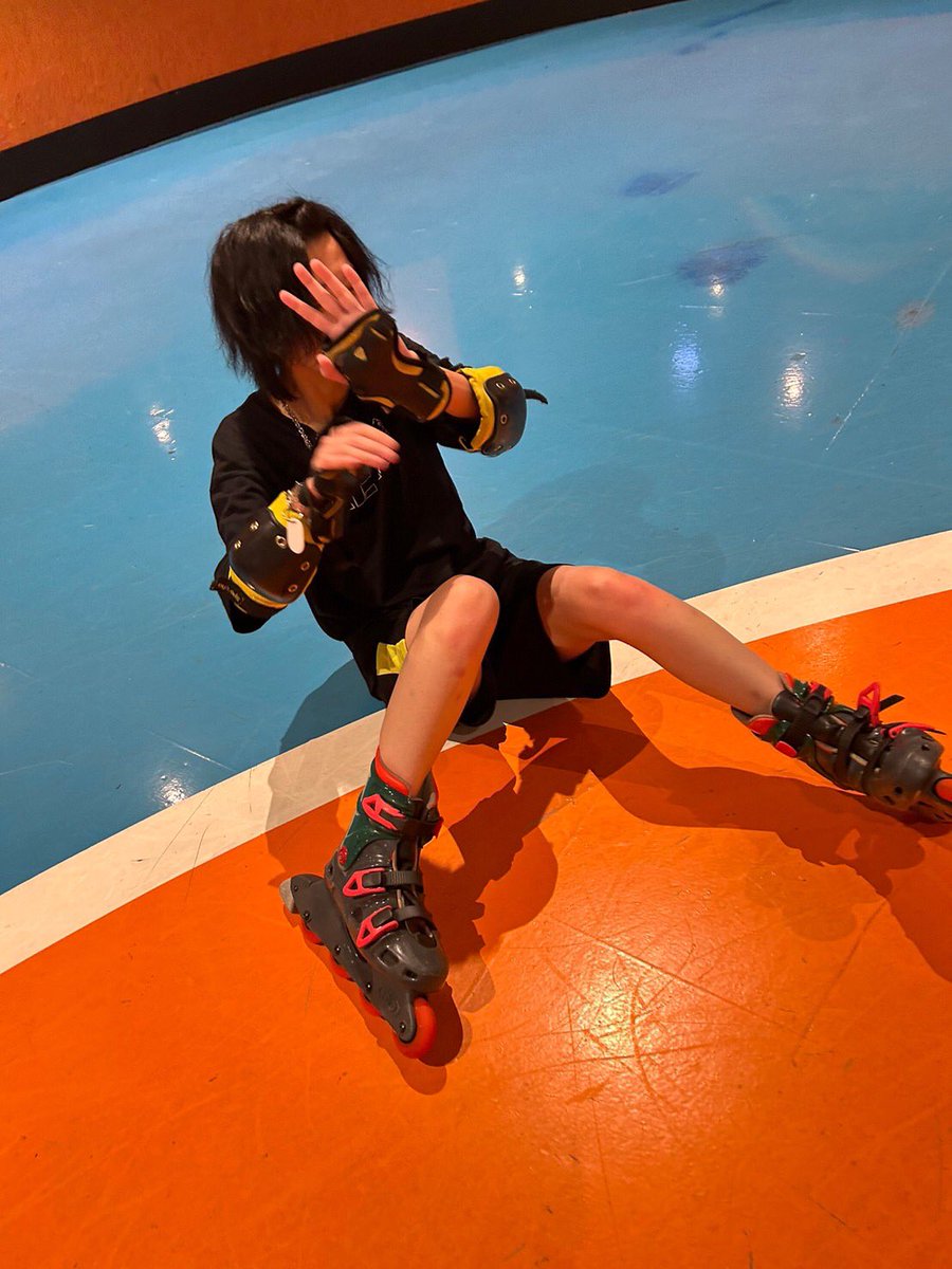 ranran_ru75's tweet photo. 関東┊︎167㌢┊︎中性
free┊︎コミュ力は高めです🤟🤟🤟

友達も大事な人も全部ほしい！！
気軽にカラオケとか飲みに行ける人たくさんほしい😘

#セクマイさんと繋がりたい 
#LGBTQさんと繋がりたい 
#いいねかRTで気になった人お迎え https://t.co/6QZzy3Lzek