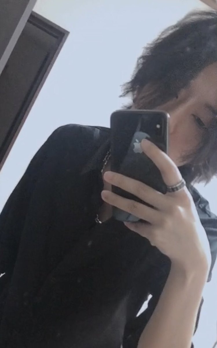 ranran_ru75's tweet photo. 関東┊︎167㌢┊︎中性
free┊︎コミュ力は高めです🤟🤟🤟

友達も大事な人も全部ほしい！！
気軽にカラオケとか飲みに行ける人たくさんほしい😘

#セクマイさんと繋がりたい 
#LGBTQさんと繋がりたい 
#いいねかRTで気になった人お迎え https://t.co/6QZzy3Lzek